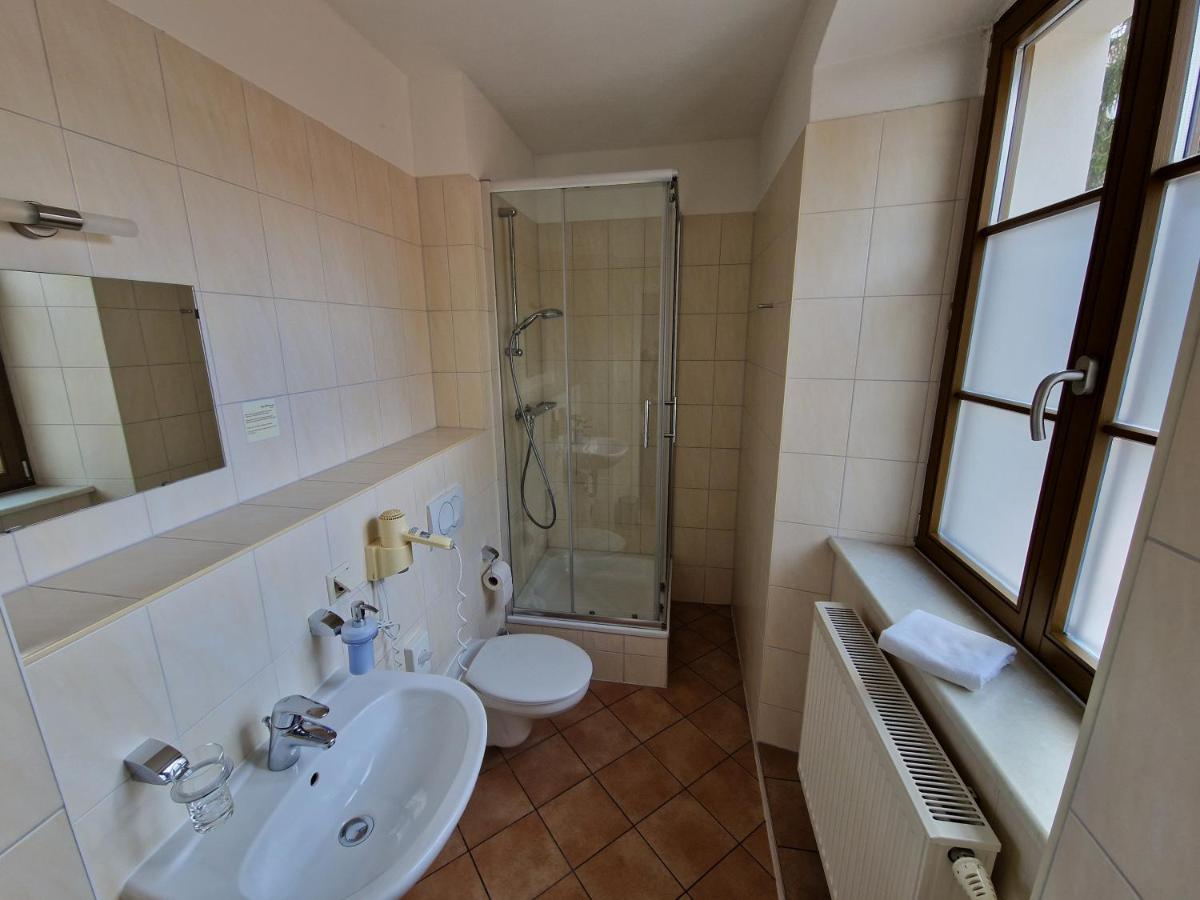 Garni Hotel Zum Hothertor 괴를리츠 외부 사진