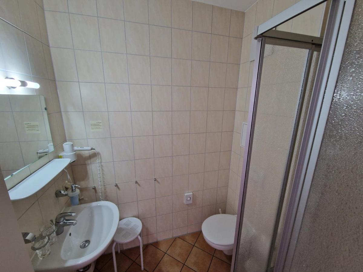 Garni Hotel Zum Hothertor 괴를리츠 외부 사진