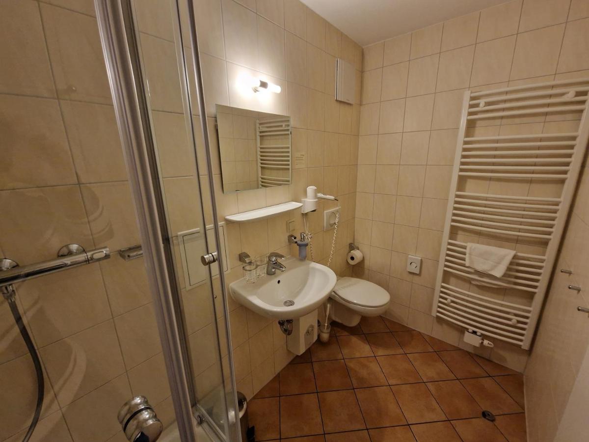 Garni Hotel Zum Hothertor 괴를리츠 외부 사진