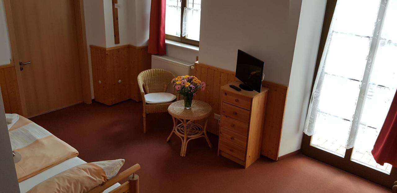 Garni Hotel Zum Hothertor 괴를리츠 외부 사진